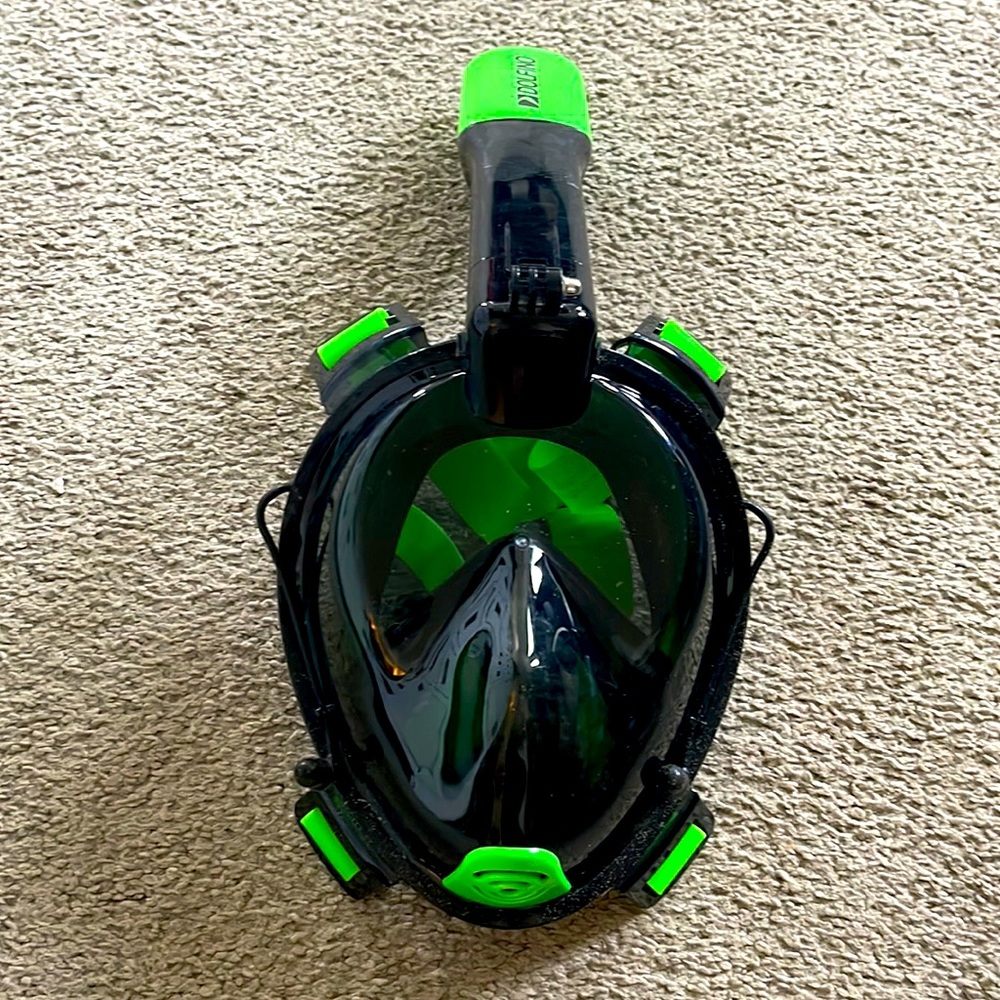 Men’s Diving Mask by Dolfino